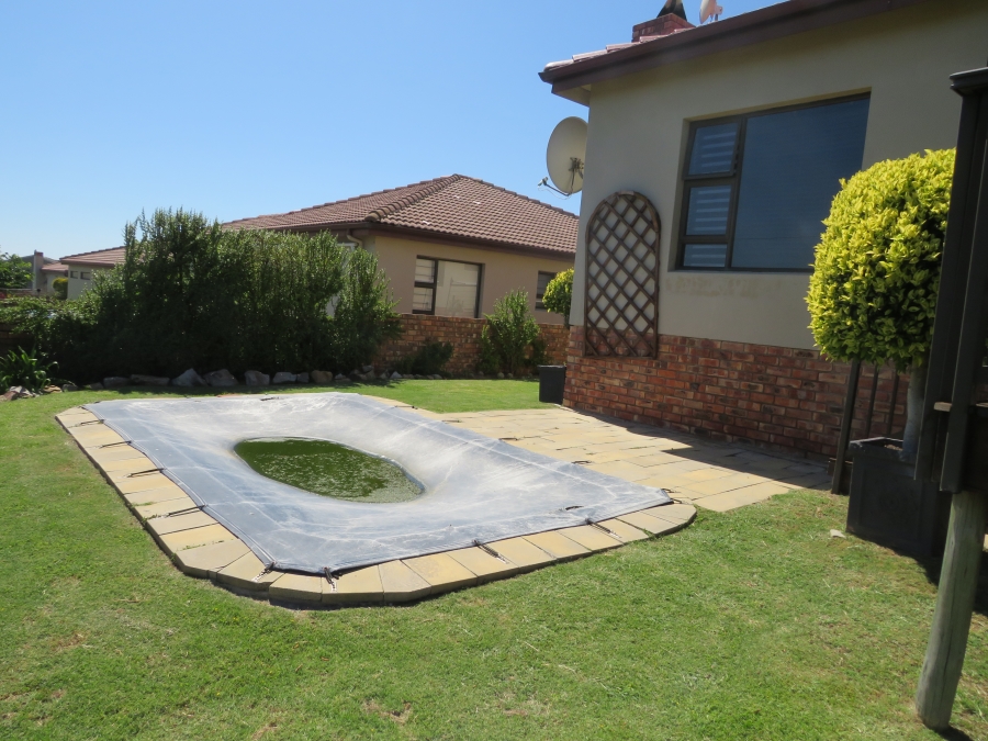 3 Bedroom Property for Sale in Emerald Heights Eastern Cape